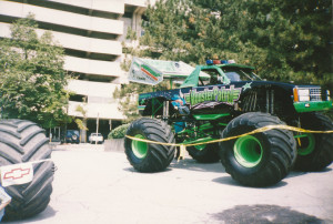 0fzNO9.jpg