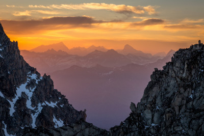 Ultra HD 4K Computer background image 1033 aVqlHHv High resolution UHD Desktop Wallpaper