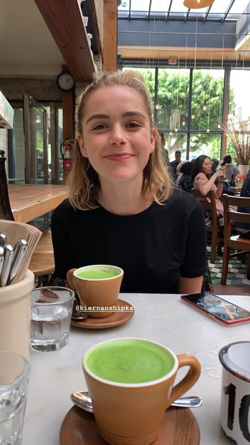 4mwcW9.jpeg