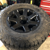 853cB5