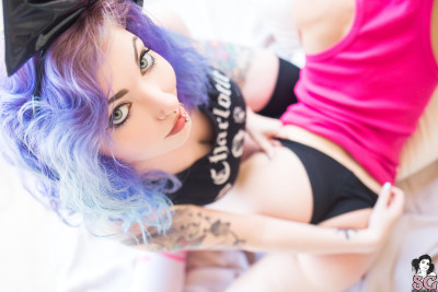 Beautiful Suicide Girl Indigo + Nayru Feeling This 7 High quality image