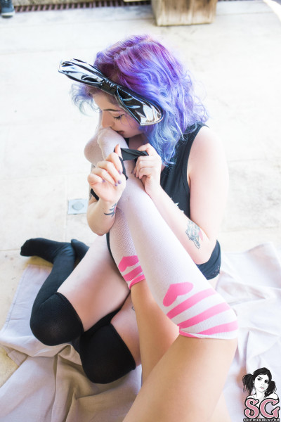 Beautiful Suicide Girl Indigo + Nayru Feeling This 13 High quality image