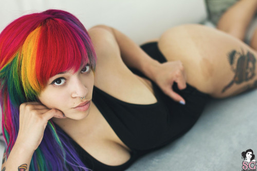 Beautiful Suicide Girl Lua Charmer (9) High resolution lossless image