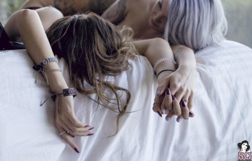 Download Suicide Girl Coolicio + Dollyd Two Unicorns (30) High resolution Lossless image