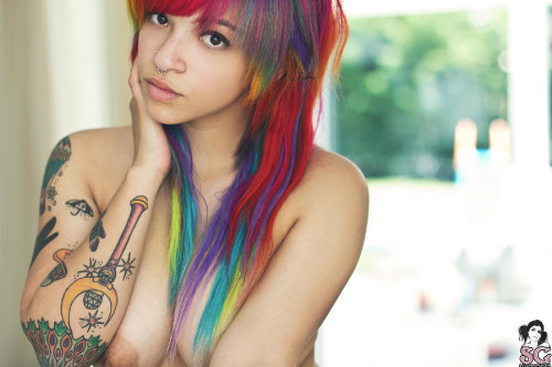 Beautiful Suicide Girl Lua Charmer (26) High resolution lossless image