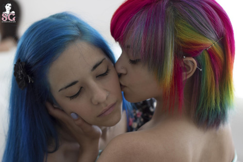 Download Beautiful Suicide Girl Saria + Lua Minuet of Forest (18) High resolution lossless image