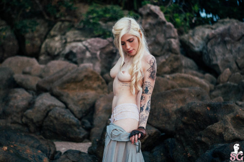 Beautiful Suicide Girl Serenna Not A Princess, A Khaleesi (35) High resolution lossless image