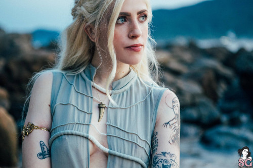 Beautiful Suicide Girl Serenna Not A Princess, A Khaleesi (23) High resolution lossless image