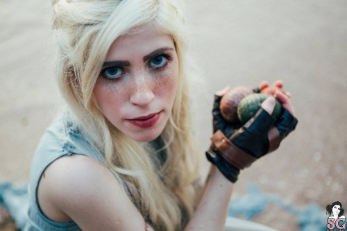 Beautiful Suicide Girl Serenna Not A Princess, A Khaleesi (20) High resolution lossless image