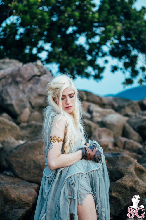 Beautiful Suicide Girl Serenna Not A Princess, A Khaleesi (28) High resolution lossless image