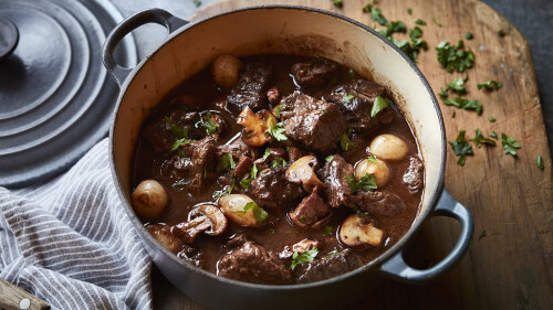 boeuf bourguignon 25475 16x9