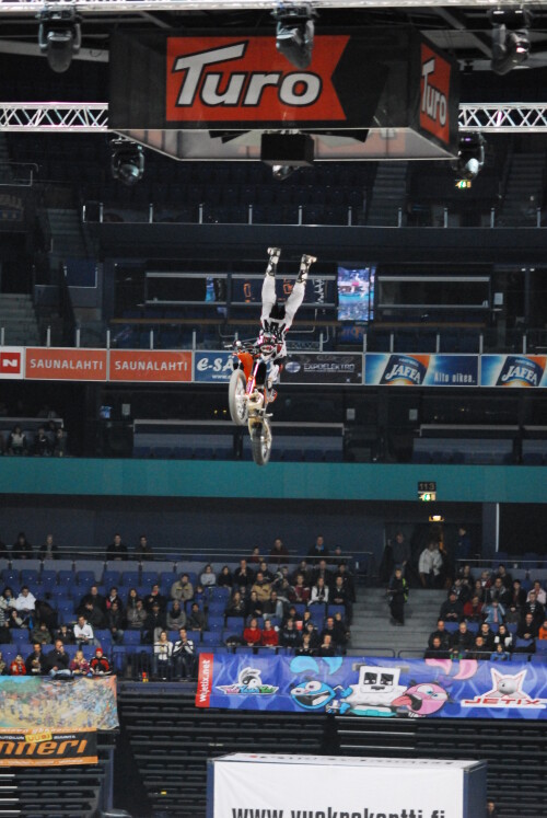 amazing tricks in the motocross show 2041664024 o