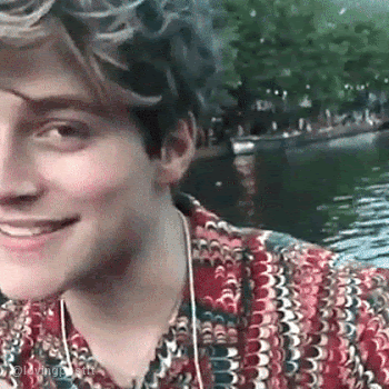 EXKnpH.gif