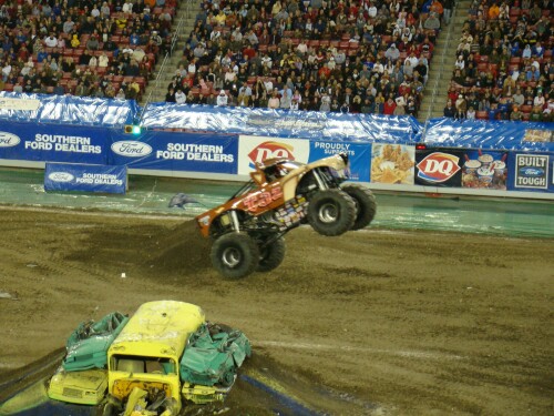 monster jam tampa fl feb 21 2009 150 3300081897 o