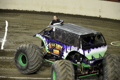 monster truck 033 8544444935 l