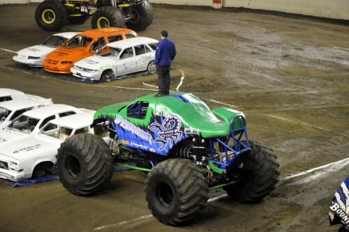 monster truck 029 8545543206 l