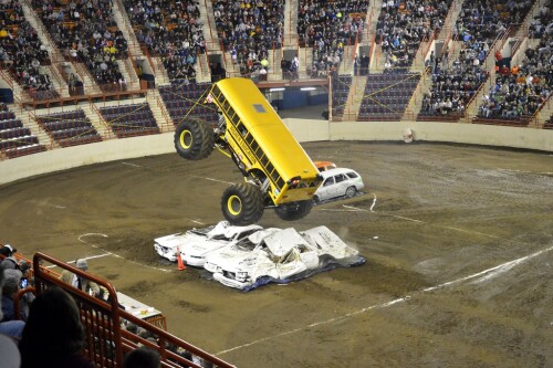 monster truck 062 8545533456 l