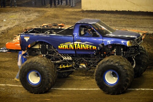 monster truck 170 8545502264 l