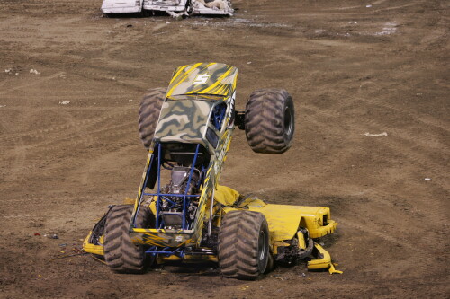 MONSTER JAM 11009 A 580