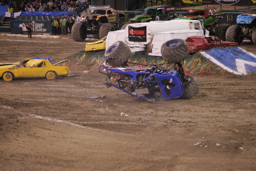 MONSTER JAM 11009 B 152