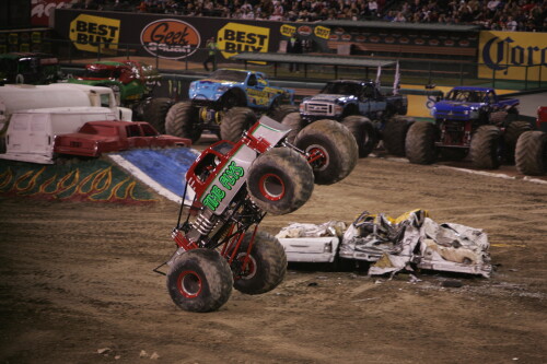 MONSTER JAM 11009 A 612