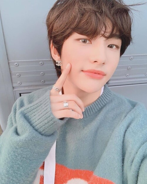 straykidshyunjins 75324262 595648174543264 5375551895877463149 n