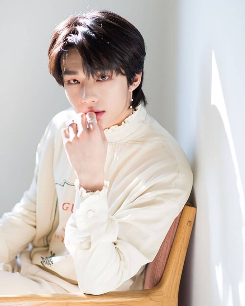 straykidshyunjins 74344441 363324261168913 8310796175033812686 n