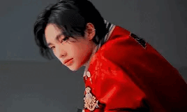 J5UvWK.gif