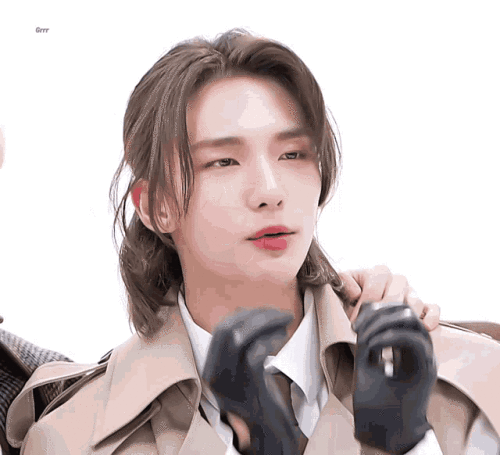 J5XCF3.gif