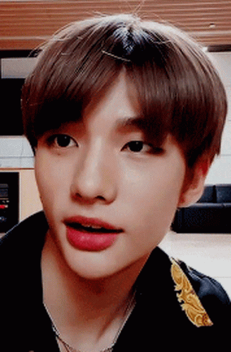J5XyUF