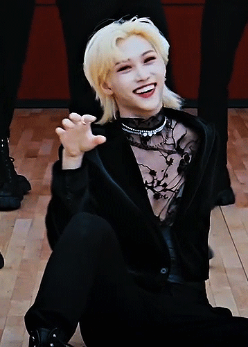 J5gI4D.gif