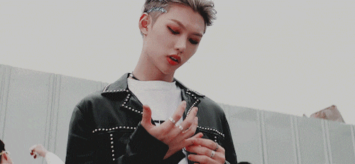 J5ss2a.gif