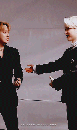 J5tCDc.gif