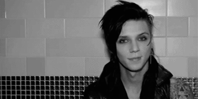 JXIvXM.gif