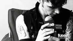JXZE6D.gif