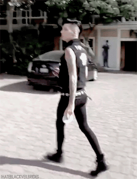JXgTmi.gif
