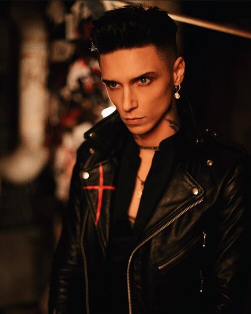 andy.fallen.angel 192277315 473140303979917 1253063478659316528 n