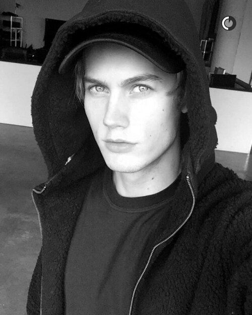 neelsxvisser 145740425558964912752678102017158894059520n