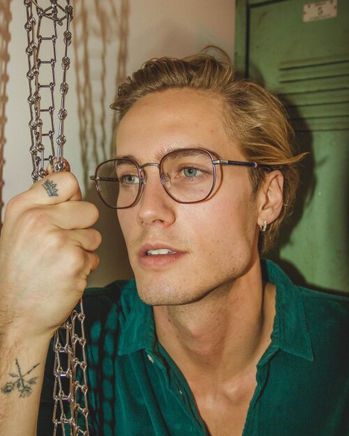 neels 71524640 2462500160697054 6995565260343231841 n