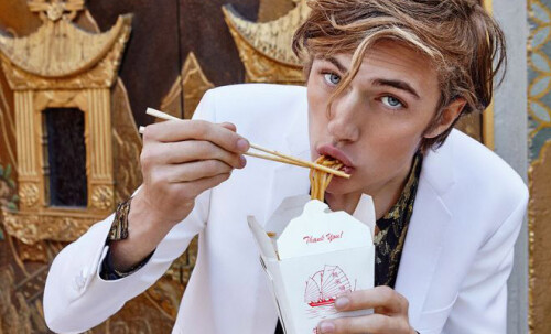 Lucky Blue Smith Vogue Me Ricardo Abrahao 00