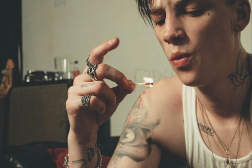 JwgesT.jpeg
