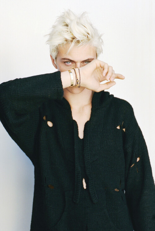 tumblr ovu948BKhg1r13flho1 1280