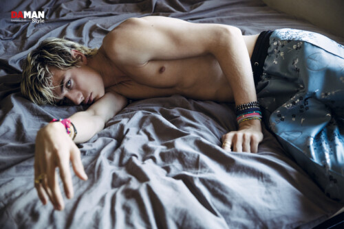 Pretty Shades Of Blue Lucky Blue Smith for Da Man Style SS16 2