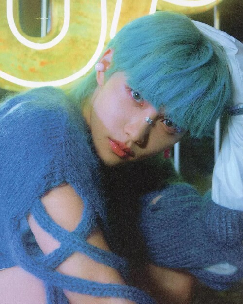 felix straykids 241221822 203323368450262 8483096387043690658 n