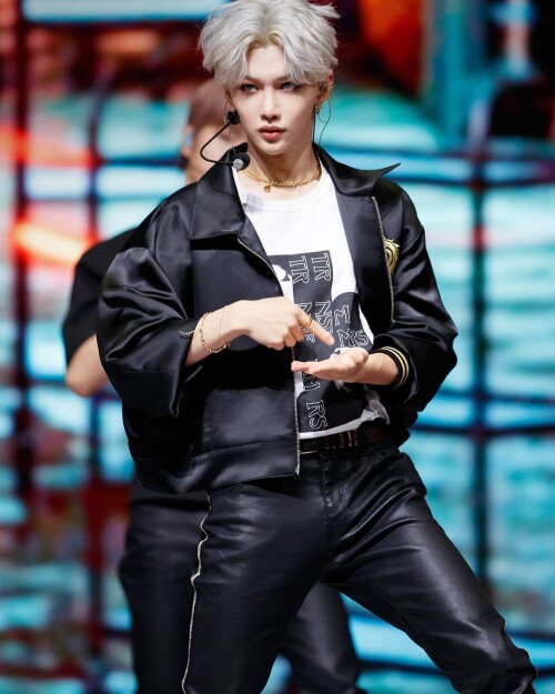 felix straykids 104495800 1345005865844930 5285165278897640512 n (2)