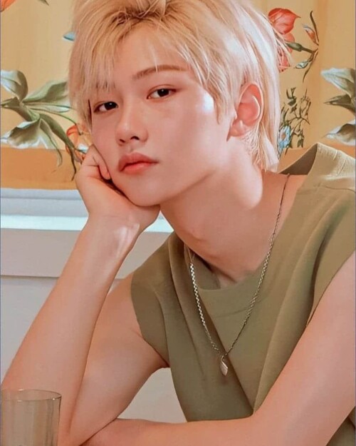 felix straykids 115686685 161209438849308 572811253794043691 n