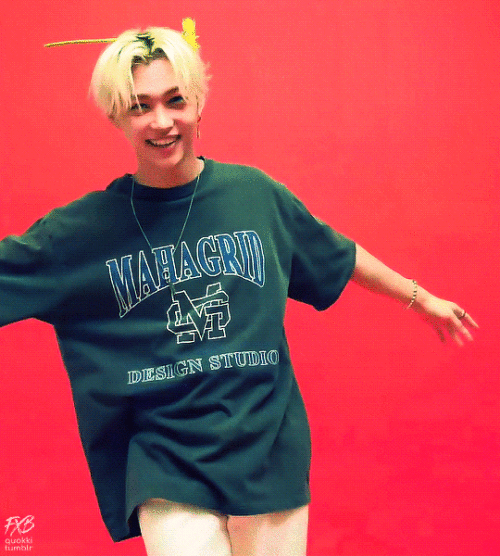 JyB4jb.gif