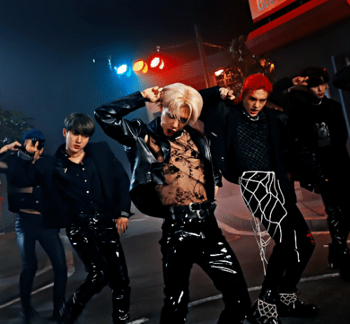 JyHKBC.gif