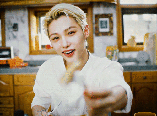 JyLYXT