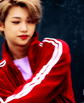 JyqGbq.gif